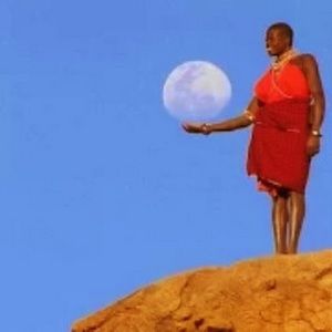 Meet your Posher, Lola